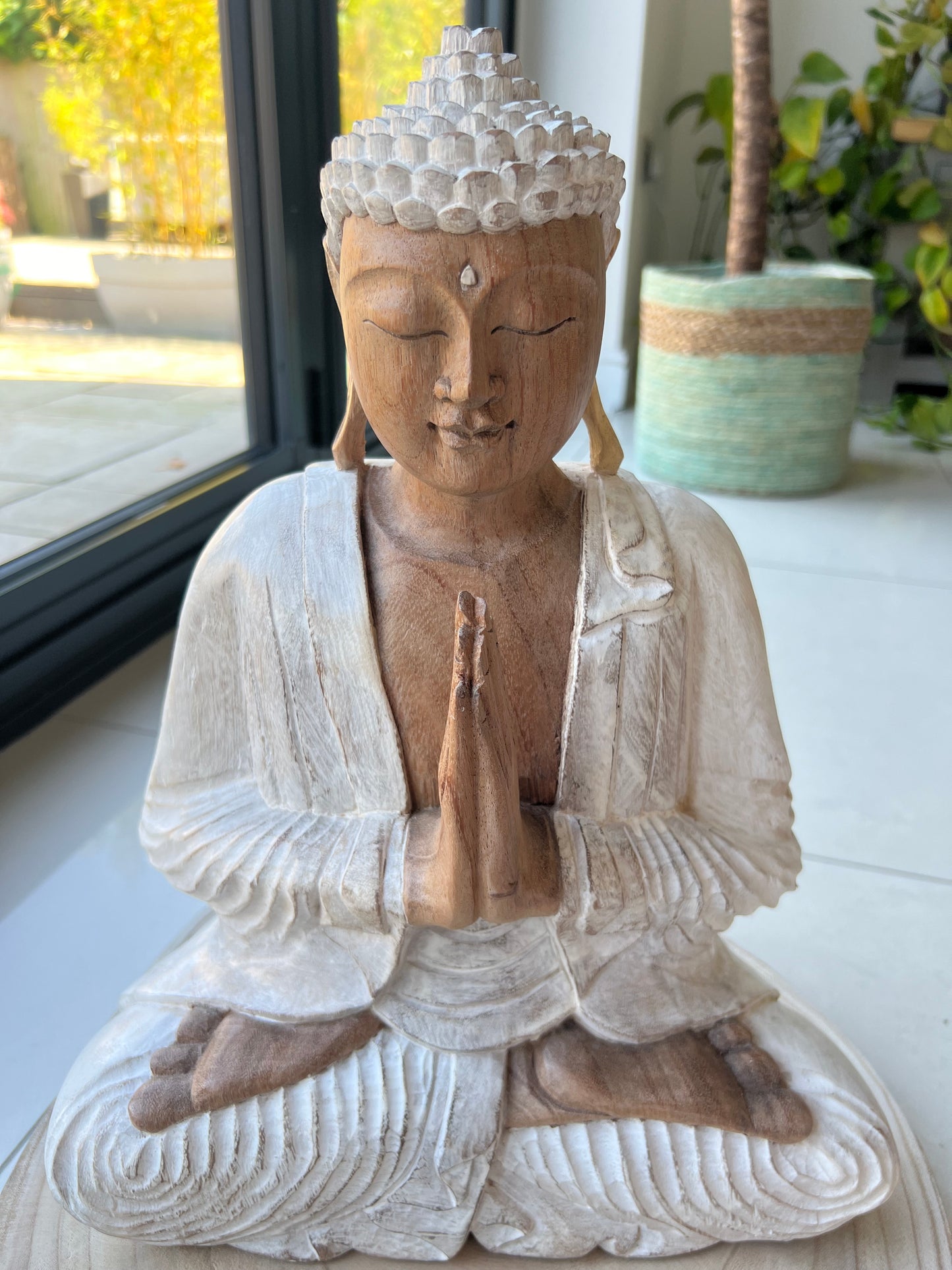 Buddha Wooden Statue, Welcome